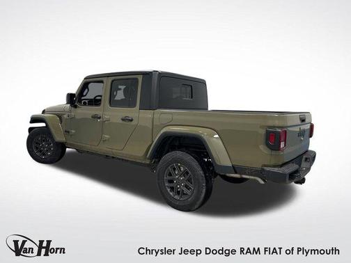 2025 Jeep Gladiator Sport S