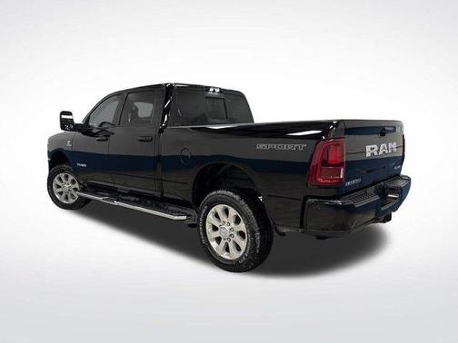 2025 RAM 3500 Laramie Crew Cab 4x4 6'4' Box