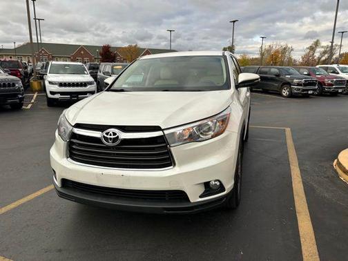 2015 Toyota Highlander LE Plus