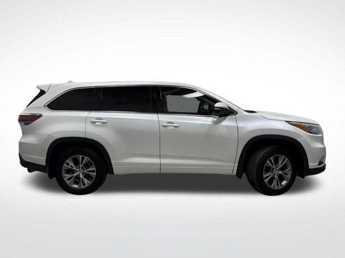 2015 Toyota Highlander LE Plus