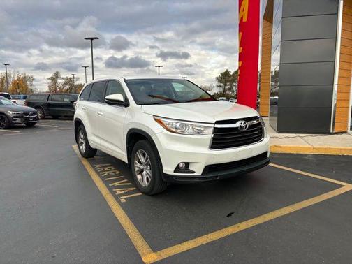 2015 Toyota Highlander LE Plus