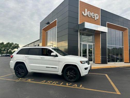 2021 Jeep Grand Cherokee Laredo