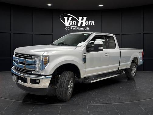 Ingot Silver 2019 Ford F-250 Lariat