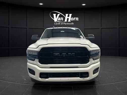 Pearl White 2022 RAM 3500 Limited Crew Cab 4x4 8' Box