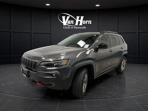 Granite Crystal Metallic Clearcoat 2022 Jeep Cherokee Trailhawk