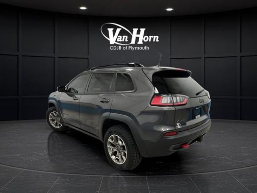 Granite Crystal Metallic Clearcoat 2022 Jeep Cherokee Trailhawk