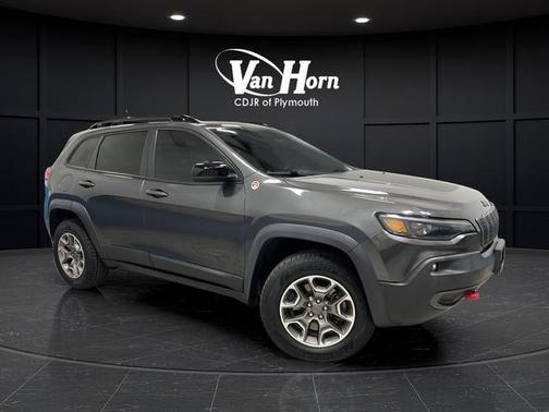 Granite Crystal Metallic Clearcoat 2022 Jeep Cherokee Trailhawk