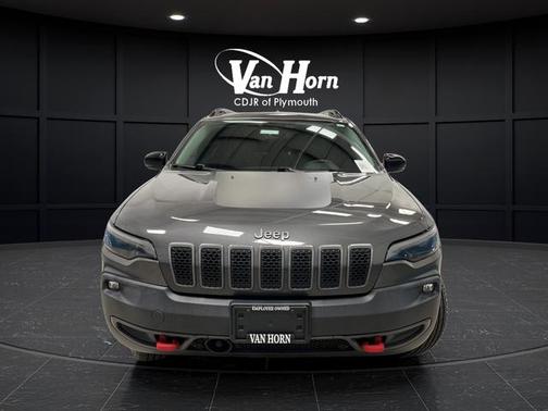 Granite Crystal Metallic Clearcoat 2022 Jeep Cherokee Trailhawk