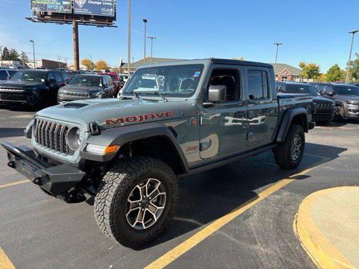 Anvil Clearcoat 2025 Jeep Gladiator Mojave 4x4