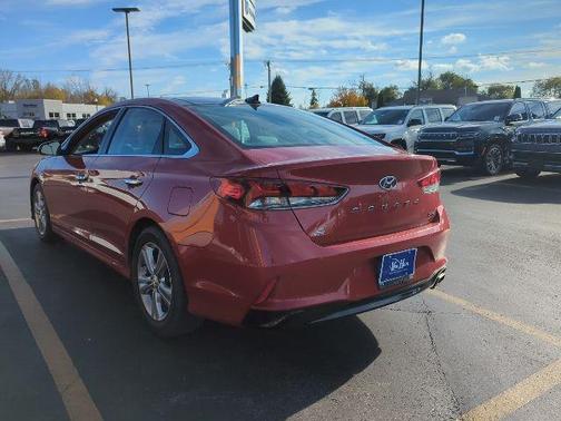 2018 Hyundai SONATA Limited