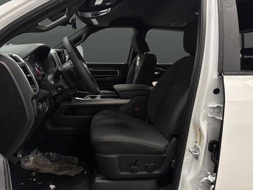 2026 RAM 2500 Big Horn Crew Cab 4x4 6'4' Box