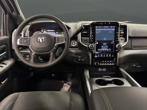 2026 RAM 2500 Big Horn Crew Cab 4x4 6'4' Box