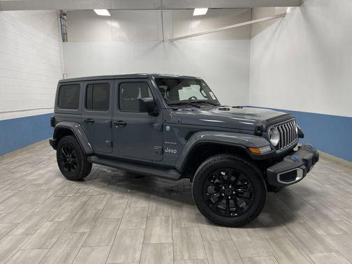 2024 Jeep Wrangler 4xe Sahara