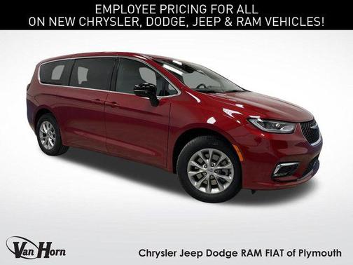 2025 Chrysler Pacifica L