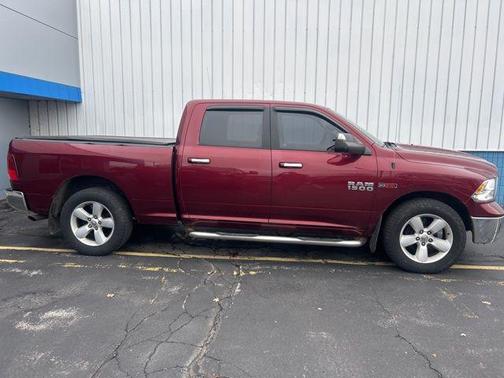 2017 RAM 1500 SLT