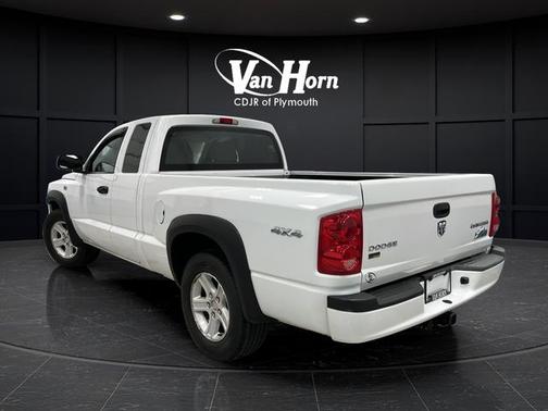 Bright White Clearcoat 2011 Dodge Dakota Big Horn/Lone Star