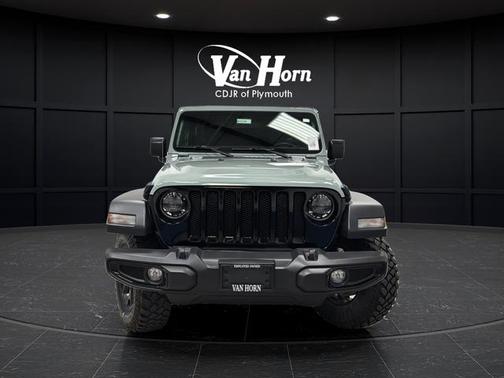 Earl Clearcoat 2023 Jeep Wrangler Willys
