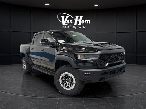 Diamond Black Crystal Pearlcoat 2026 RAM 1500 RHO Crew Cab 4x4 5'7' Box