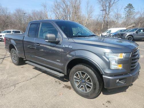 Magnetic Metallic 2015 Ford F-150 XLT