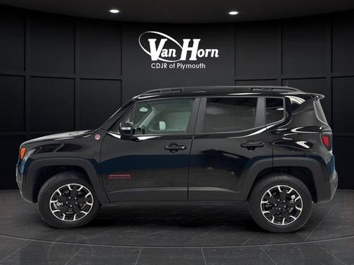 Black Clearcoat 2023 Jeep Renegade Trailhawk
