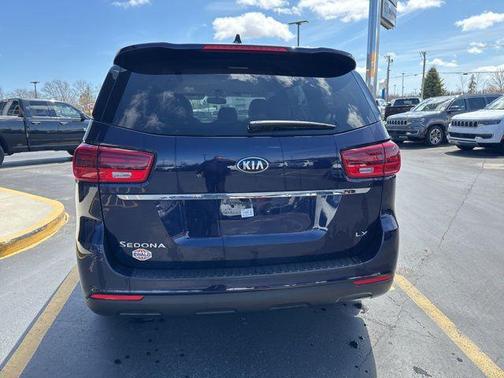 2020 Kia Sedona LX