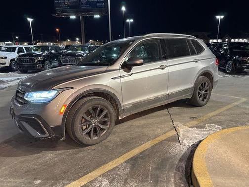 2022 Volkswagen Tiguan 2.0T SE 4MOTION