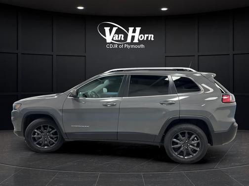Sting-Gray Clearcoat 2021 Jeep Cherokee Limited