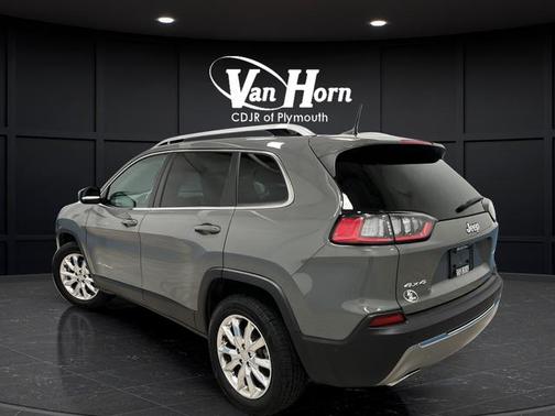 Sting-Gray Clearcoat 2021 Jeep Cherokee Limited