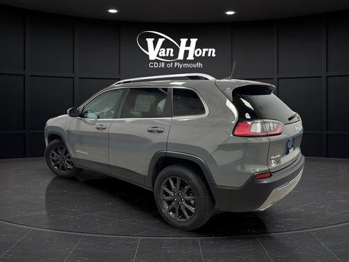 Sting-Gray Clearcoat 2021 Jeep Cherokee Limited