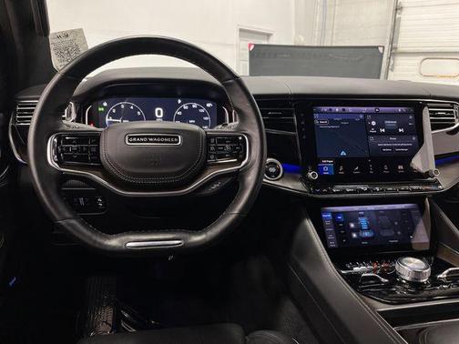 2023 Jeep Grand Wagoneer Series II 4x4