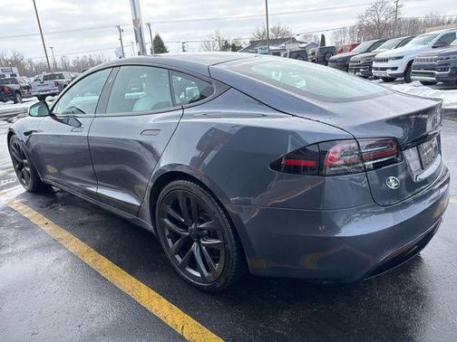 2022 Tesla Model S Base