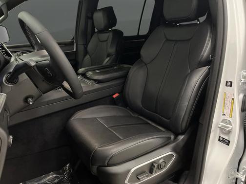 2024 Jeep Wagoneer Series III 4x4