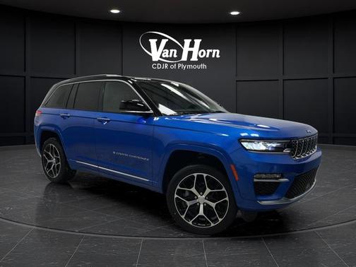 2023 Jeep Grand Cherokee Summit