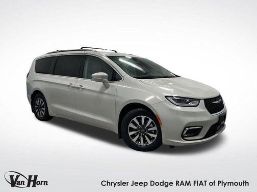 2021 Chrysler Pacifica Hybrid Touring L