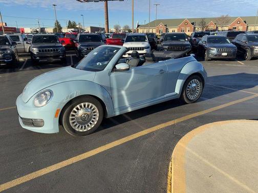 2016 Volkswagen Beetle 1.8T S