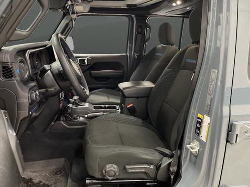 2024 Jeep Wrangler 4xe Rubicon