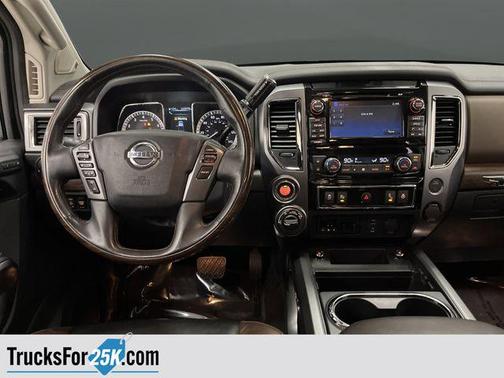 2017 Nissan Titan Platinum Reserve