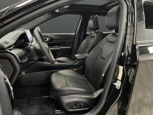 2023 Jeep Compass (RED) Edition 4x4