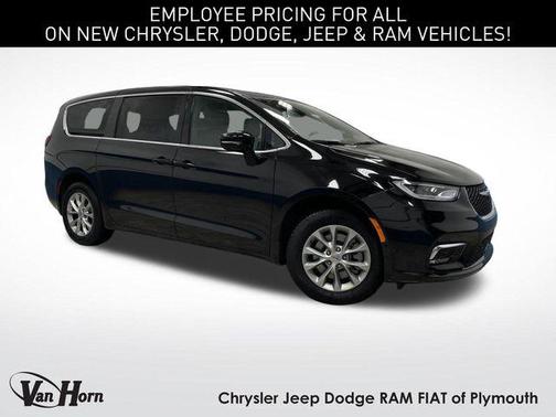 2025 Chrysler Pacifica L