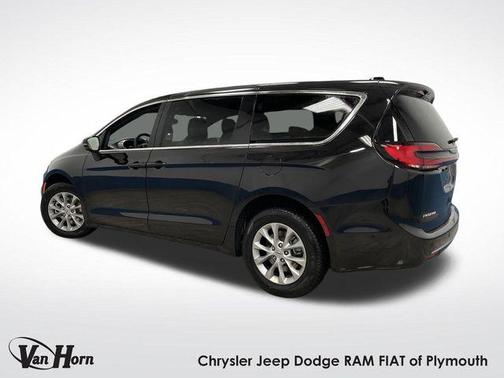 2025 Chrysler Pacifica L