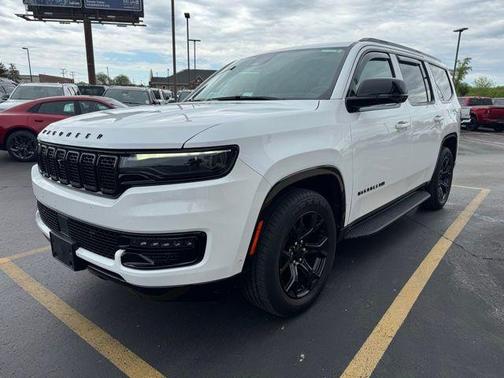 Bright White Clearcoat 2024 Jeep Wagoneer Series II Carbide 4x4