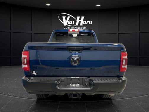 Patriot Blue Pearlcoat 2024 RAM 3500 Tradesman Crew Cab 4x4 6'4' Box