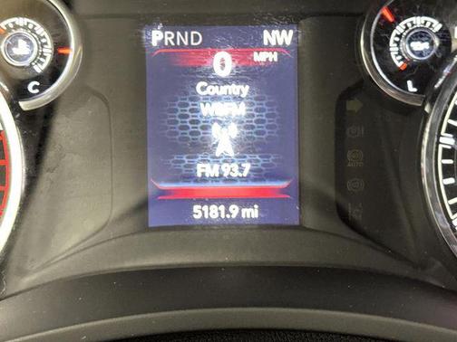 2024 RAM 3500 Tradesman Crew Cab 4x4 6'4' Box