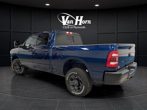 Patriot Blue Pearlcoat 2024 RAM 3500 Tradesman Crew Cab 4x4 6'4' Box