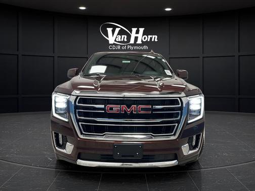 Redwood Metallic 2022 GMC Yukon XL SLT