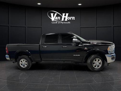 2021 RAM 2500 Laramie Crew Cab 4x4 6'4' Box