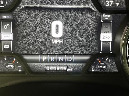 2021 RAM 2500 Laramie Crew Cab 4x4 6'4' Box