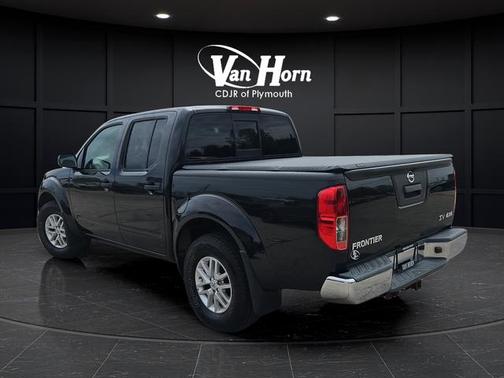 Magnetic Black Pearl 2019 Nissan Frontier SV