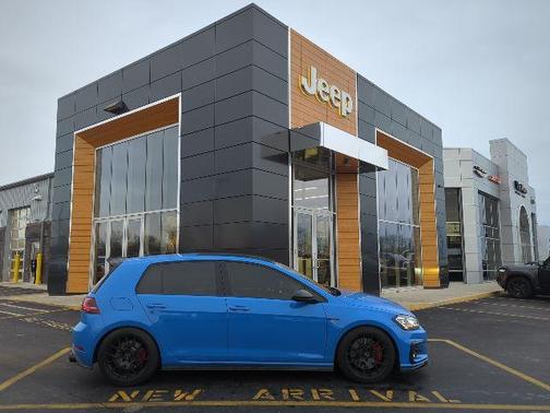 2021 Volkswagen Golf GTI 2.0T S DSG