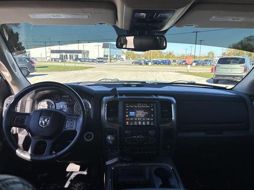 2017 RAM 1500 Night Crew Cab 4x4 5'7' Box